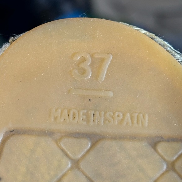 🔥 Vintage Chanel Espradrilles - Picture 6 of 10